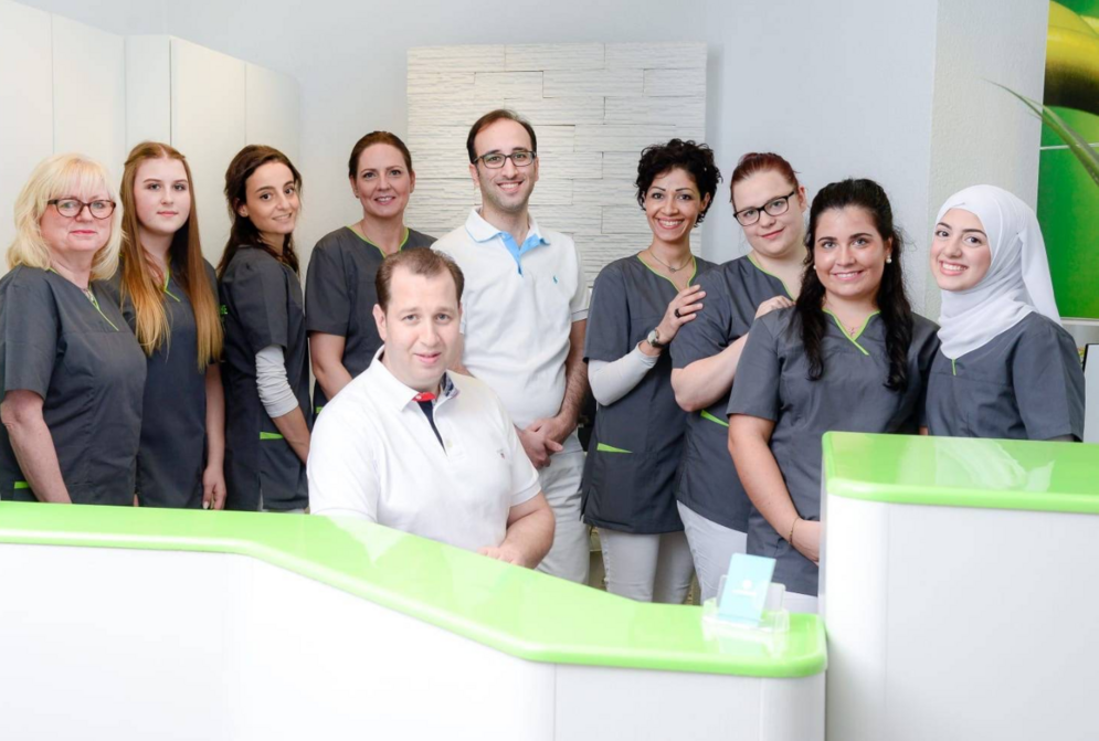 Zahnarztpraxis Darwische Praxisteam