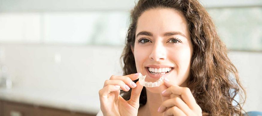 DentNet Ratgeber - Zahnkorrekturschienen, Aligner DentNet Ratgeber - Zahnkorrekturschienen, Aligner