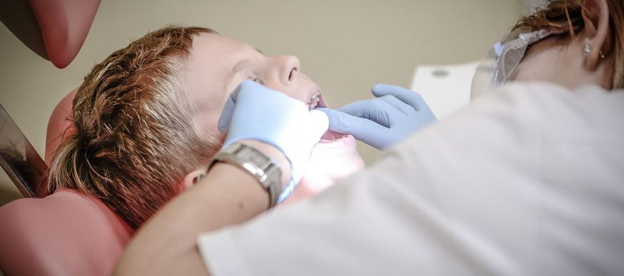 Zahnersatz passt nicht: zwei Jahre Gewähr
