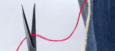 Lippenbändchen gerissen oder durchtrennt? Tipps zur Schmerzlinderung