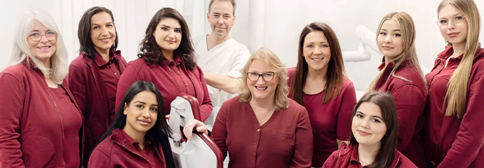 Zahnarzt in Ludwigshafen: Dr. Susanne Axmann Titelbild Mobil