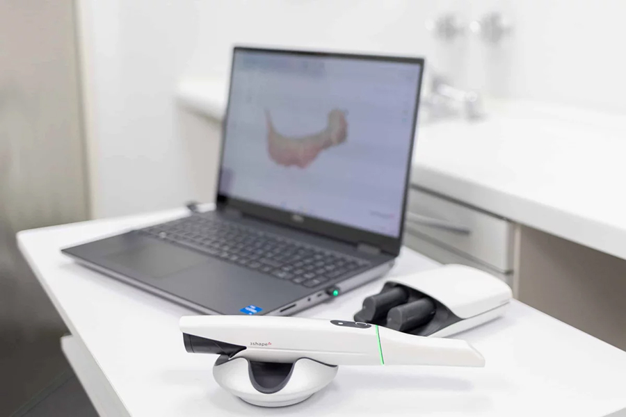 Dr. Susanne Axmann in Ludwigshafen - Praxisimpressionen Interoralscan