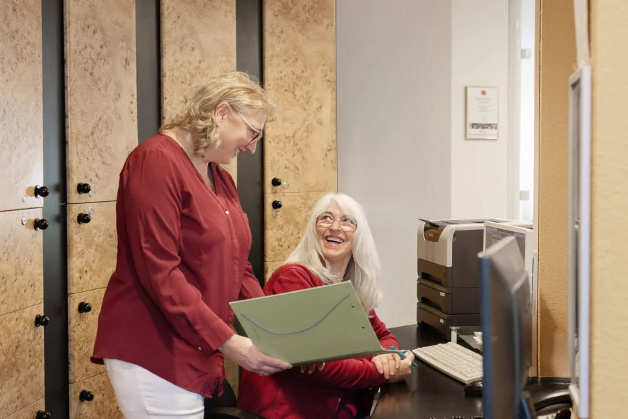 Dr. Susanne Axmann in Ludwigshafen - Praxisimpressionen Terminvergabe