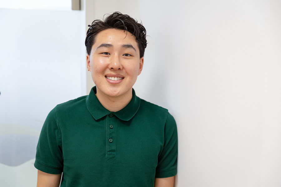 Zahnarztpraxis Lays Basmazi in München - Impressionen: Mitarbeiter 3