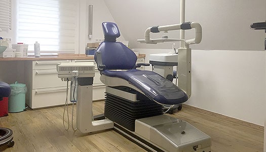 Zahnarztpraxis Dr. Friedrich-Wilhelm Birk in Bad Salzuflen - Wurzelkanalbehandlung