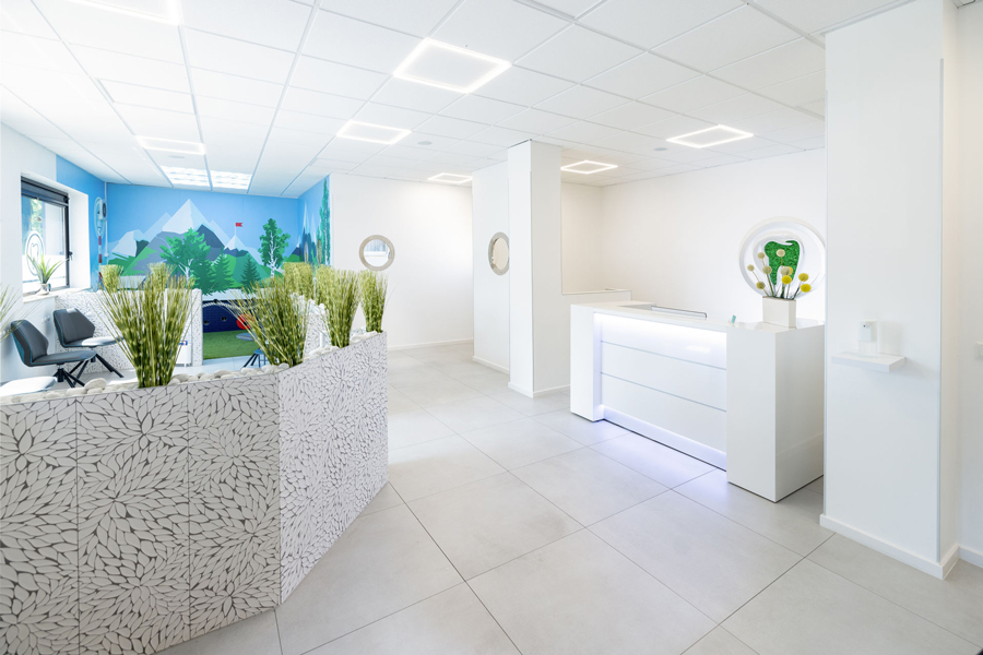 Zahnarzt Khodr Darwiche in Essen Empfang