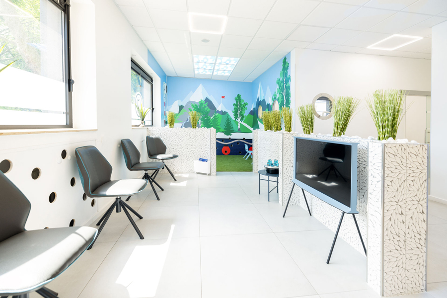 Zahnarzt Khodr Darwiche in Essen Wartezimmer