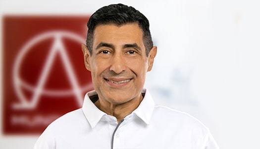 Zahnarzt Dr. Amir Dastghibi - MVZ Mundwelt 32 - Der Zahnarzt