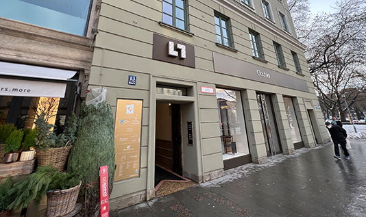 Zahnarztpraxis Tatjana Emmerich in München - Außenansicht
