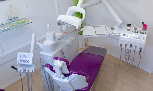 DentNet Zahnarzt in Dortmund: Dr. Marc Hansen - Praxisimpressionen 4
