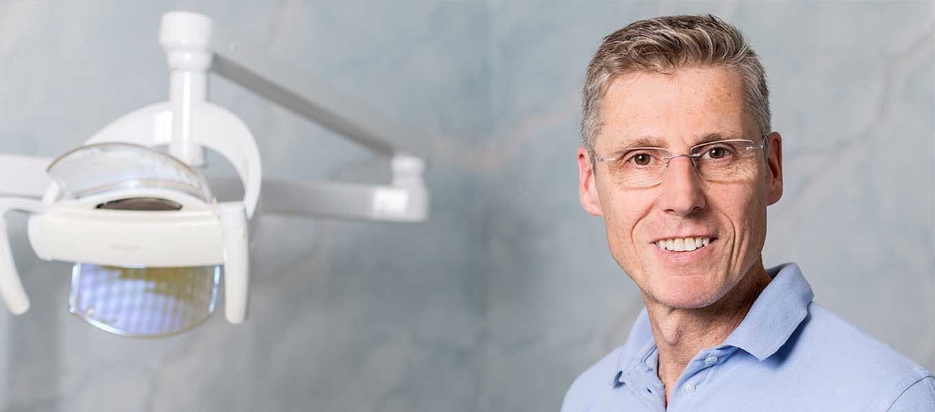 Zahnarztpraxis Dr. Egbert Kunert in Köln-Mitte Titelbild