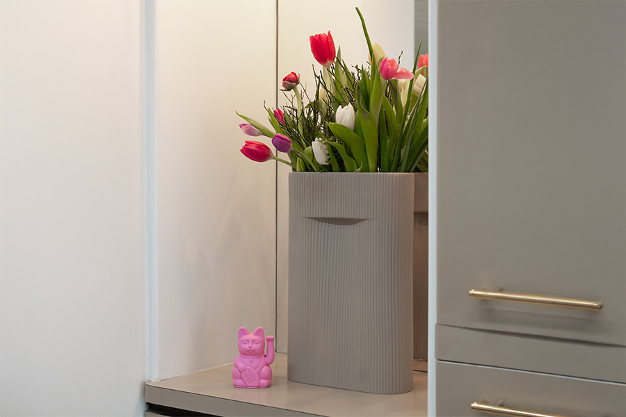 Zahnarztpraxis Maria Helen von Laufenberg in Stuttgart - Praxisimpressionen Blumen