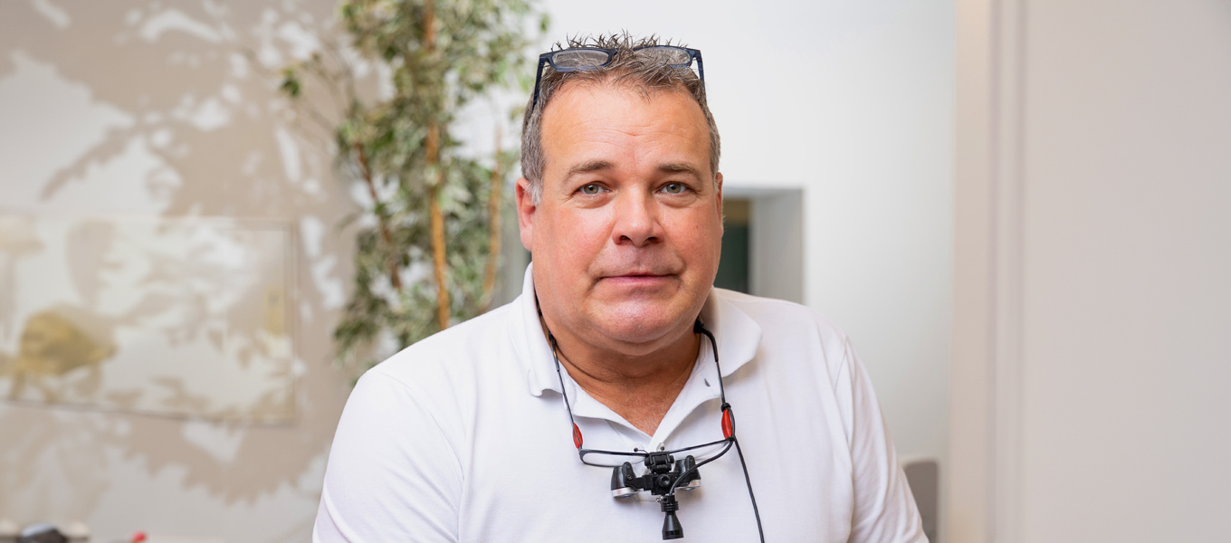 DentNet Zahnarzt in Köln: Herr Björn Oberbrinkmann Titelbild