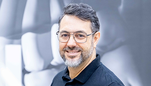 Zahnarzt: Dr. Dimitrios Papadomanolakis
