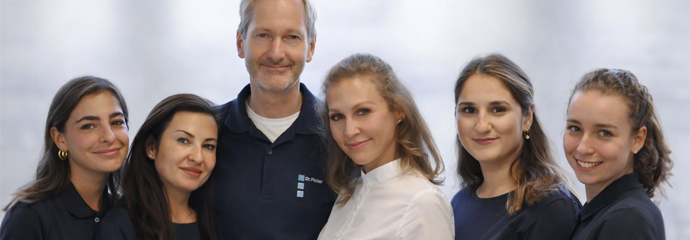 Zahnarzt in Hamburg: Dr. Hans-Ulrich Picker Titelbild Mobil