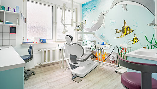 Zahnarztpraxis Elena Schmidt in Paderborn - Behandlungszimmer 3