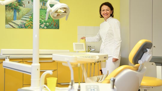 Zahnarztpraxis Dr. Erika Sprintz-Hansen in Köln - Zahnprothesen - Amalgamsanierung