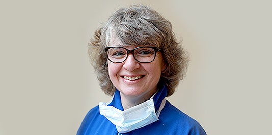 Zahntechnikerin und Stuhlassistenz: Sabine Hauf