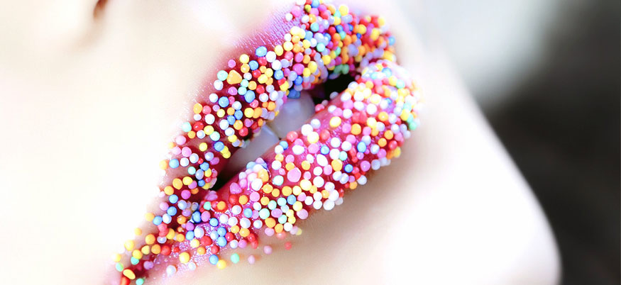 Herpes an der Lippe: Ursachen, Symptome und Behandlung