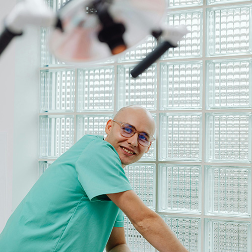 Zahnarzt, Dentist, Zahnmedizin weltweit, Zahnarztbesuch Ausland, Zahnarzt Sprachen, kulturelle Unterschiede Zahnmedizin, Zahngesundheit, Zahnärztin im Ausland