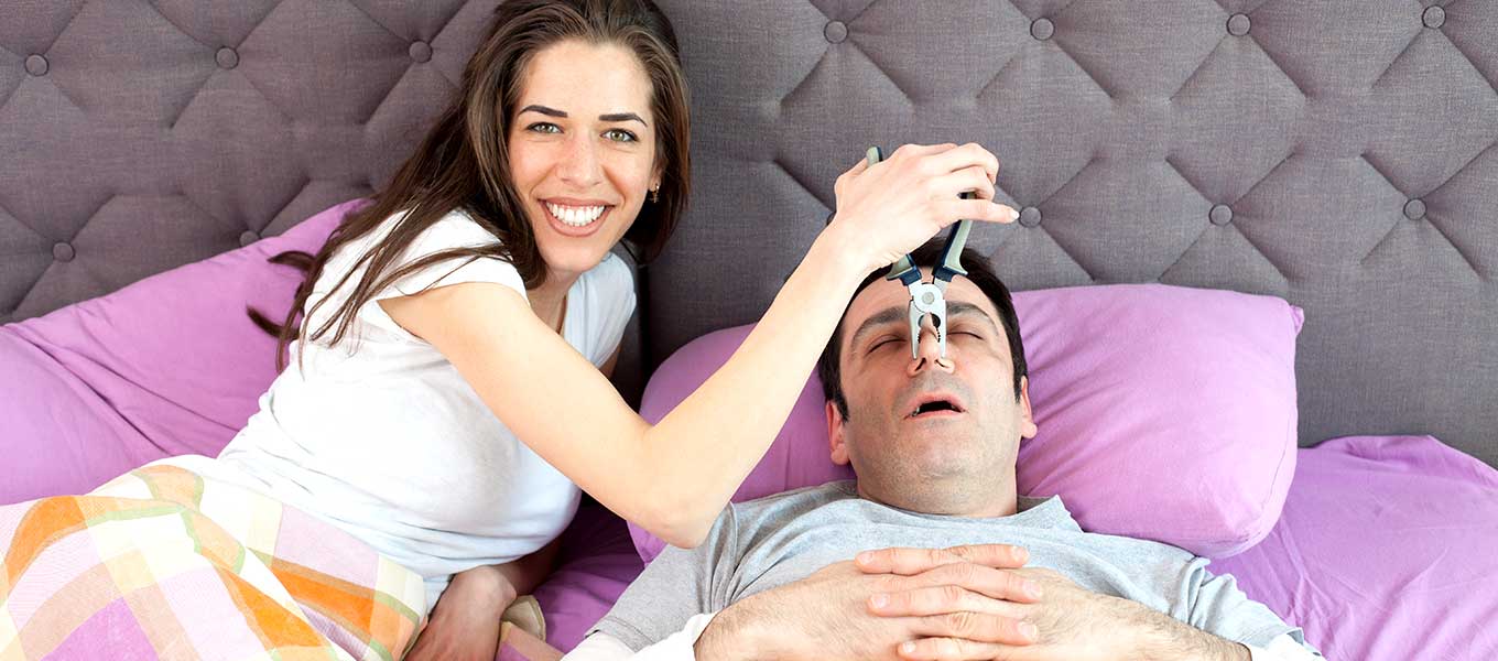 DentNet Ratgeber - Schnarcher leben gefährlich – die Therapie gibt es beim Zahnarzt DentNet Ratgeber - Schnarcher leben gefährlich – die Therapie gibt es beim Zahnarzt